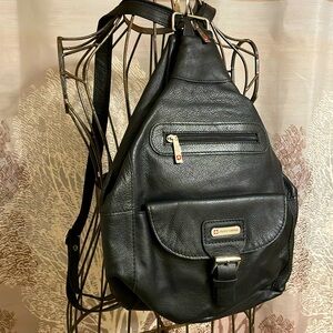 Alpine Swiss Supple Cowhide Convertible Backpack Purse Sling Bag Excellent